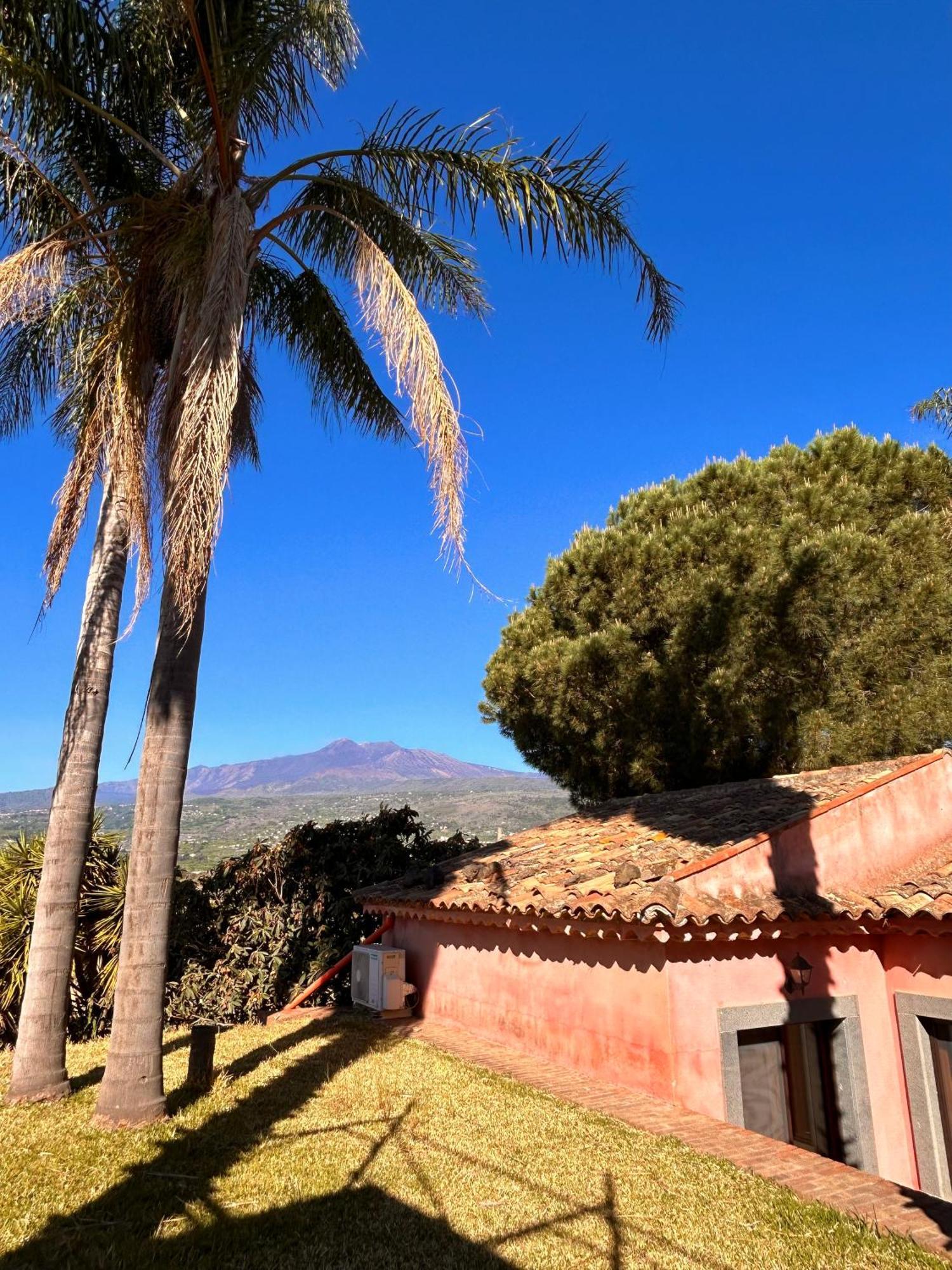 פיומפרדו די סיציליה Villa Del Nespolo מראה חיצוני תמונה