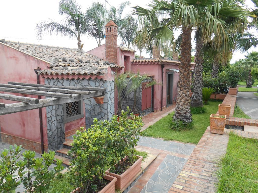 פיומפרדו די סיציליה Villa Del Nespolo חדר תמונה